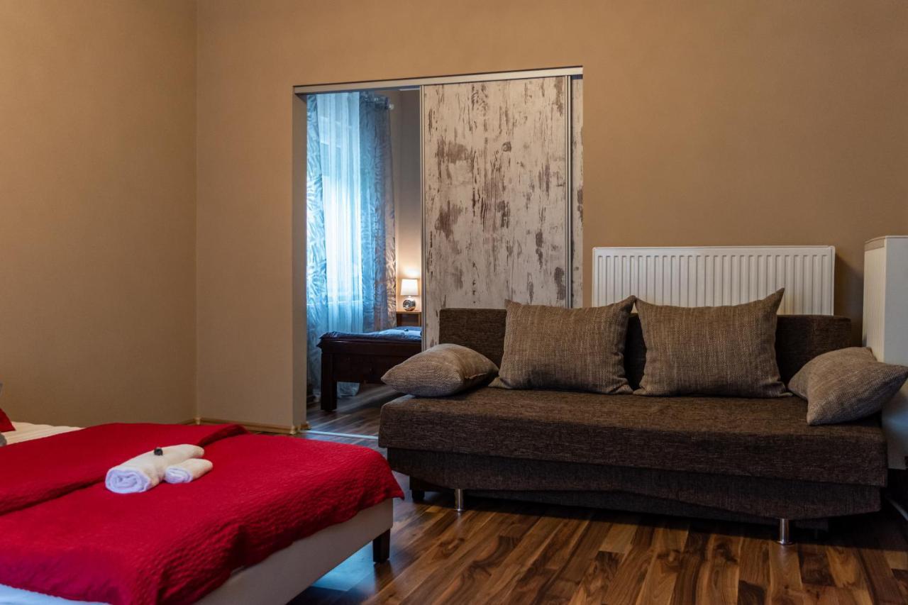 Virag Vendeghaz Villa Makó Екстериор снимка
